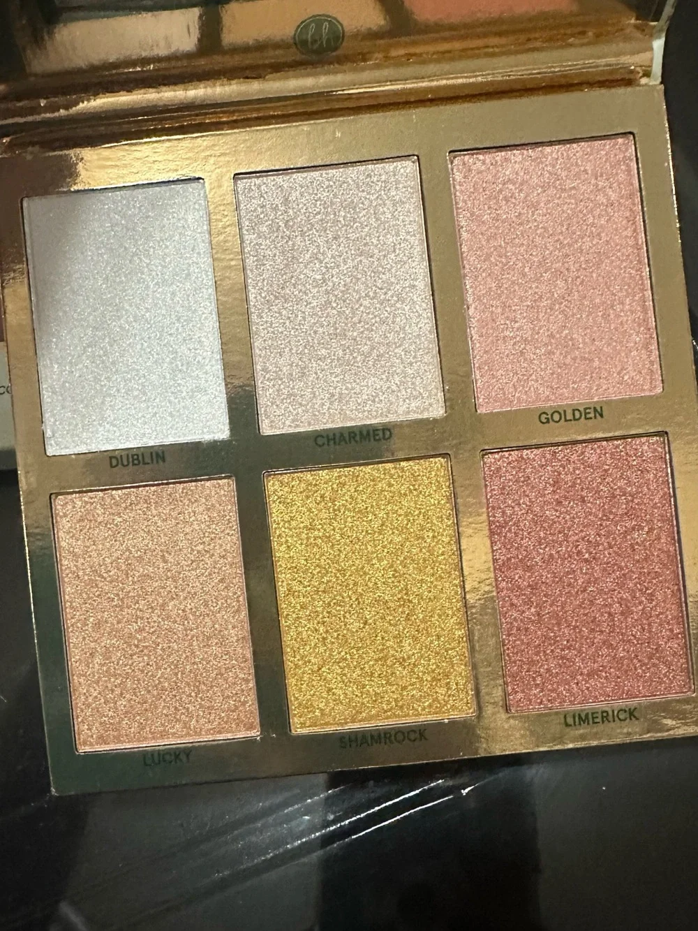 bh Cosmetics Mini Pink Brush set&2 palettes